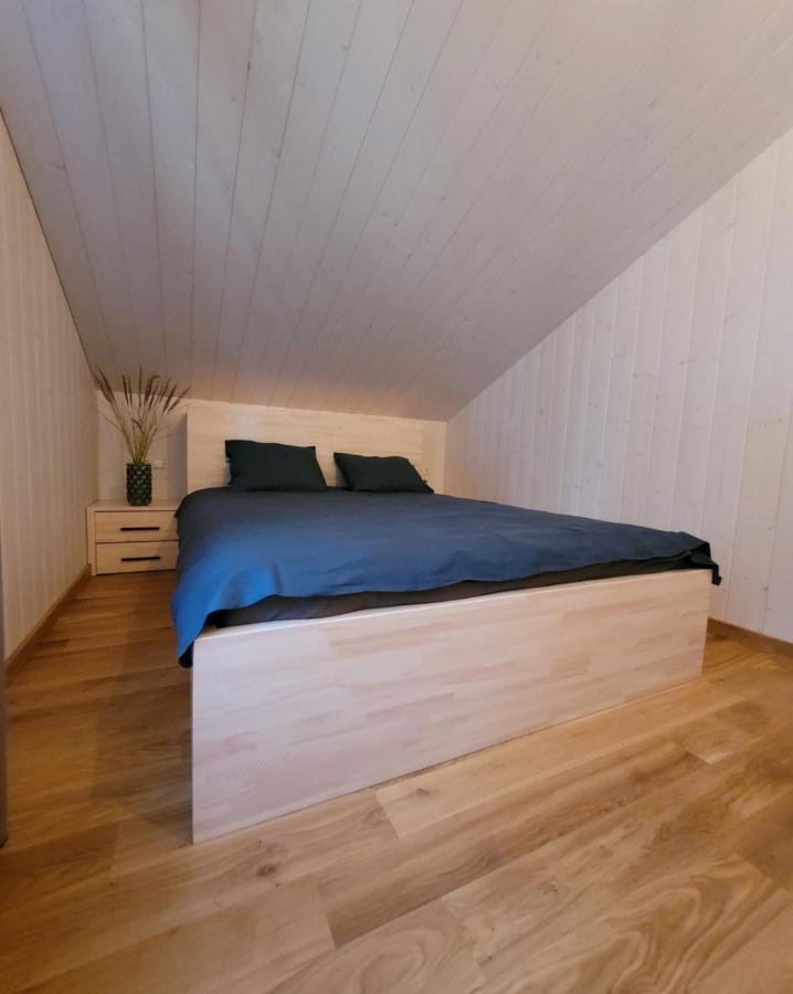 Ungeni Beach House Trimpas מראה חיצוני תמונה